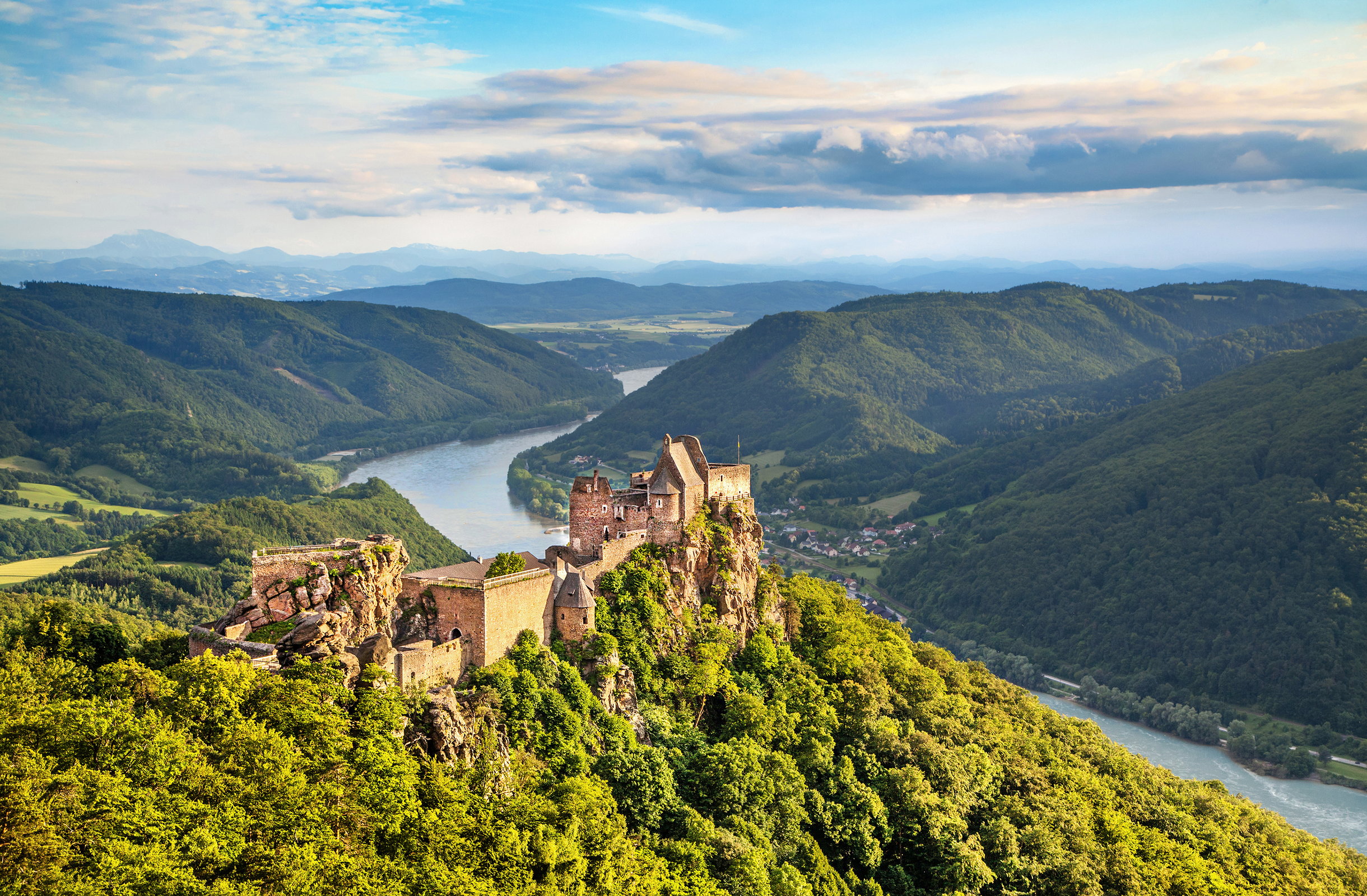 reiseziele-niederoesterreich-ebike-mieten-144233116