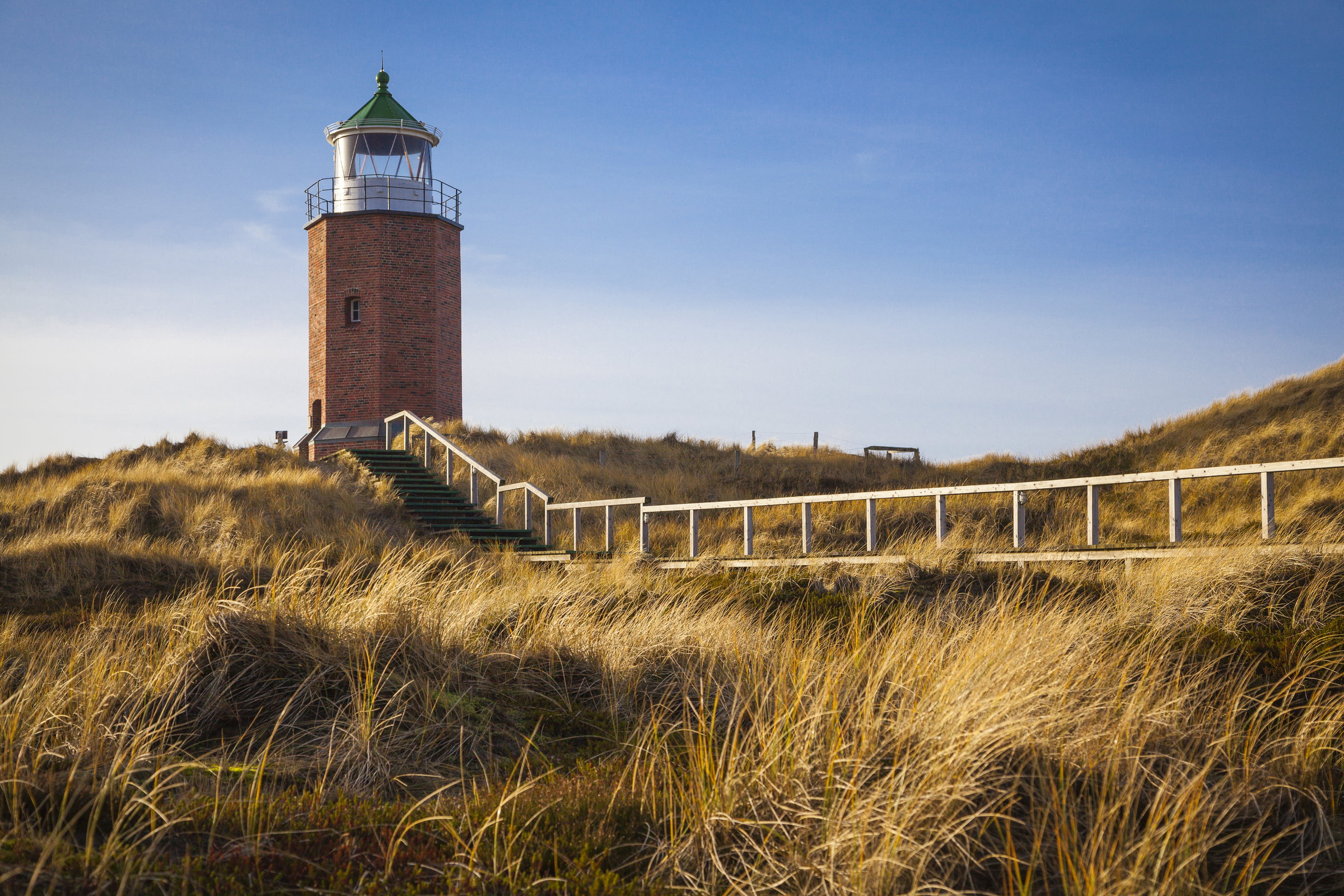 reiseziele-nordseeregion-dithmarschen-nordfriesland-ebike-mieten-386826766